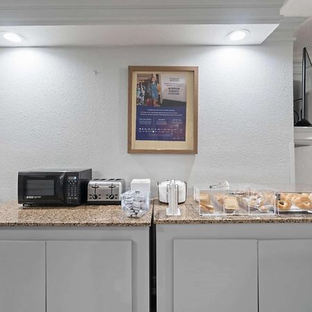 La Quinta Inn By Wyndham Corpus Christi North מראה חיצוני תמונה