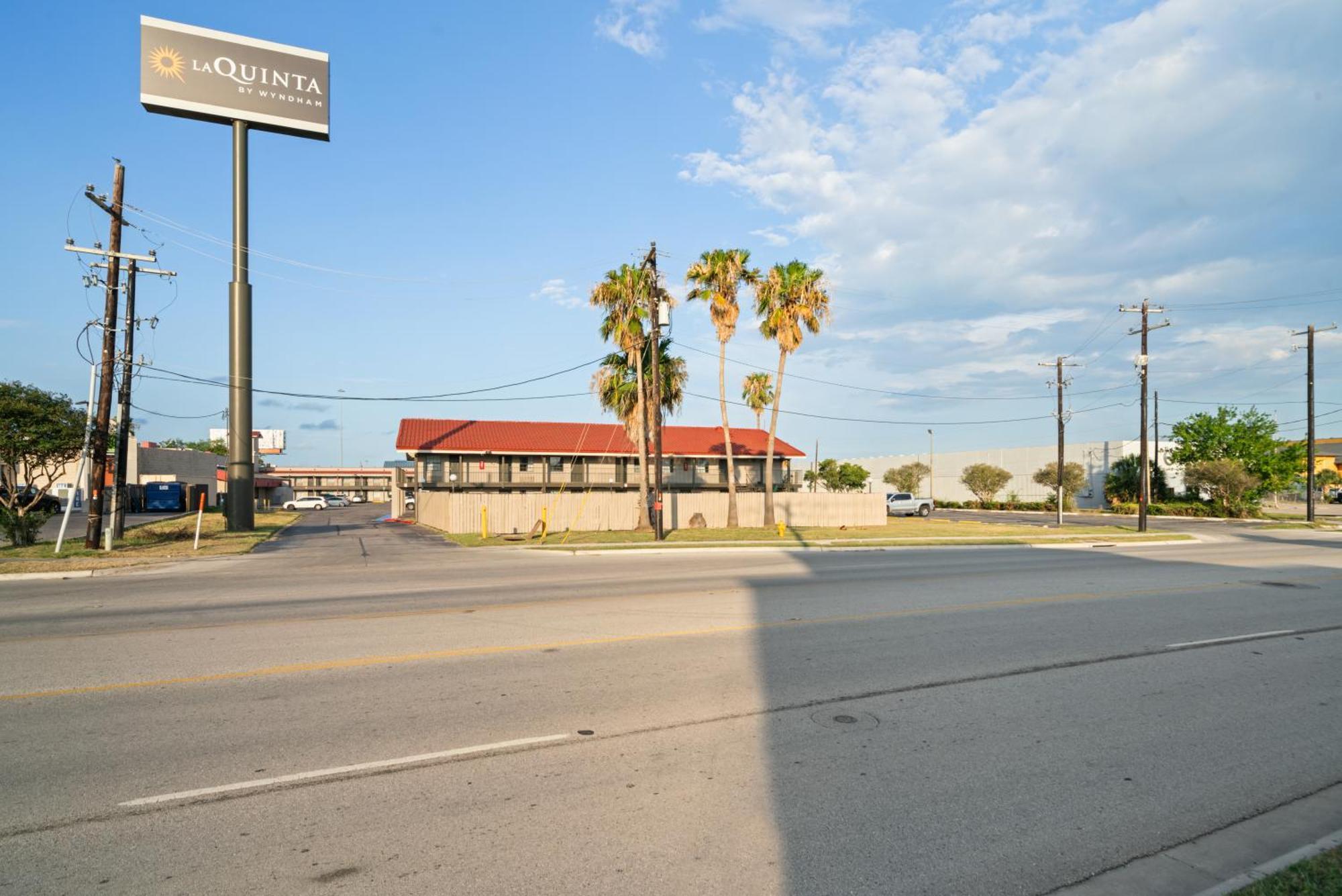 La Quinta Inn By Wyndham Corpus Christi North מראה חיצוני תמונה