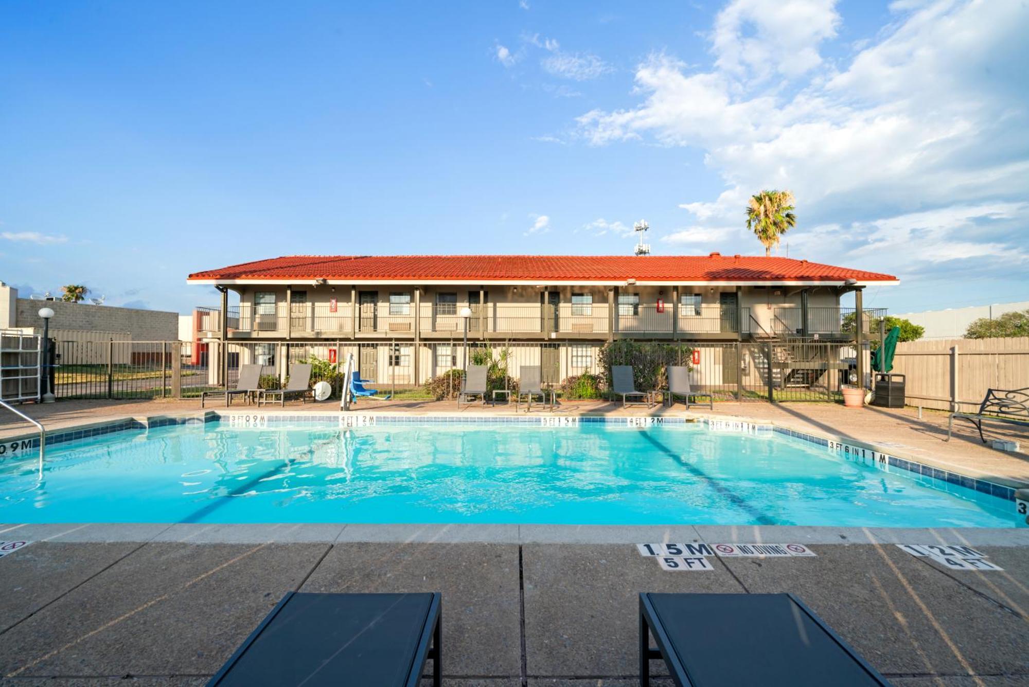 La Quinta Inn By Wyndham Corpus Christi North מראה חיצוני תמונה