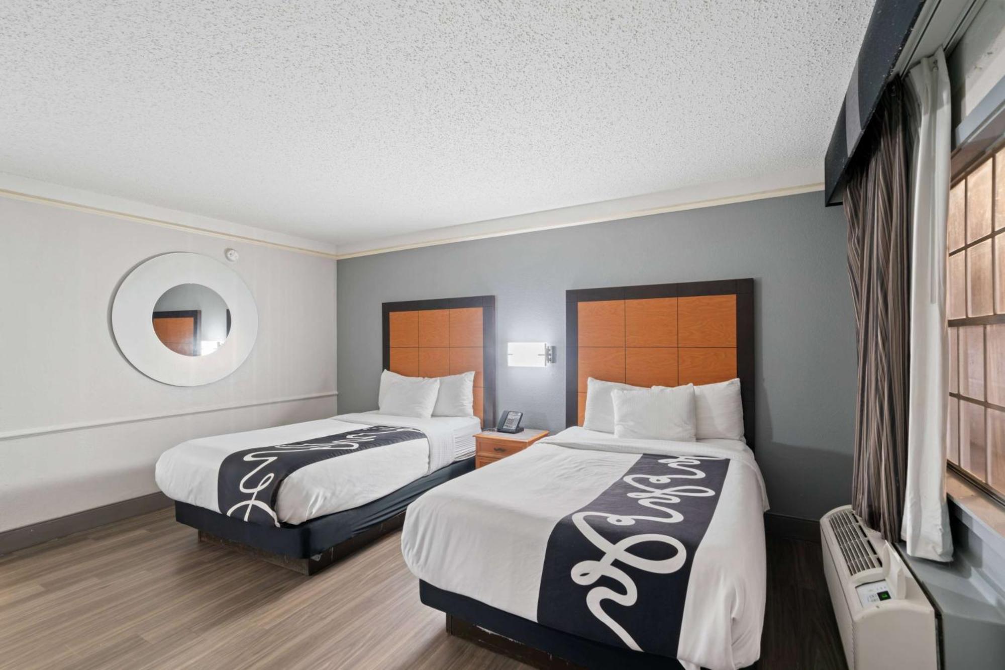 La Quinta Inn By Wyndham Corpus Christi North מראה חיצוני תמונה