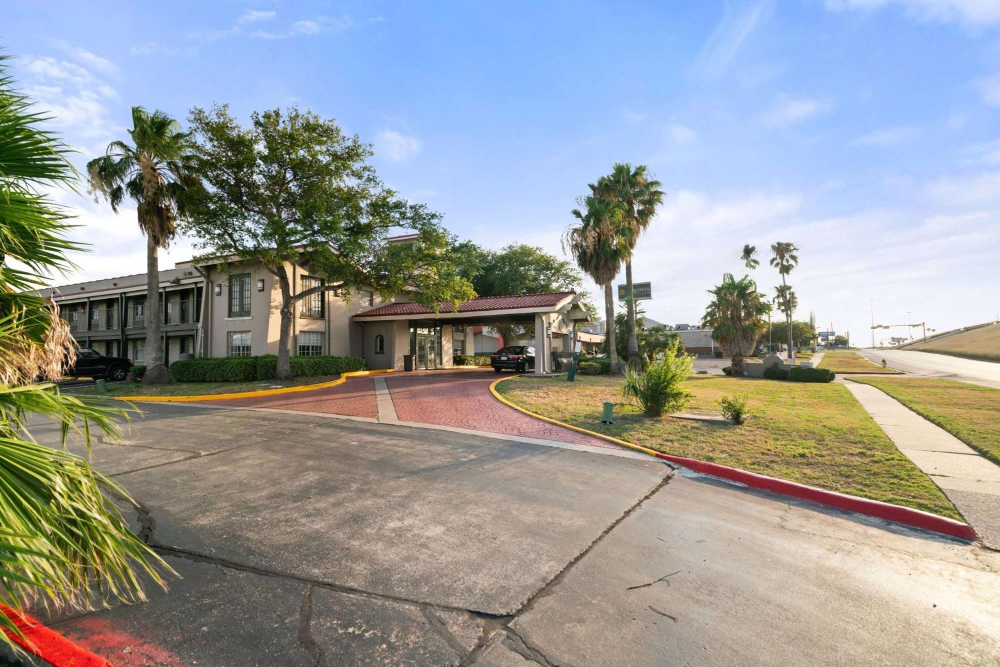 La Quinta Inn By Wyndham Corpus Christi North מראה חיצוני תמונה